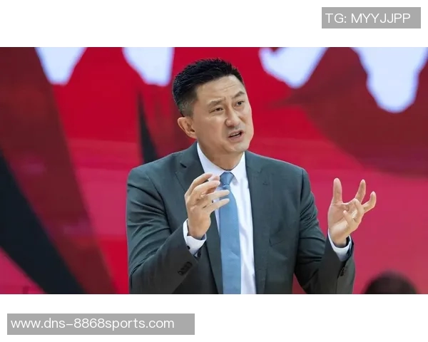 篮球明星因不满判罚辱骂裁判事件引发的争议与反思分析
